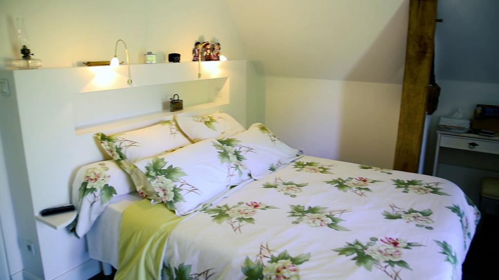 Lalinde Les Camelias Bed & Breakfast エクステリア 写真
